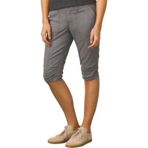 PrAna Women’s Adira Knicker Capri Crop Pants Gray Hiking Cargo Shorts Size 0